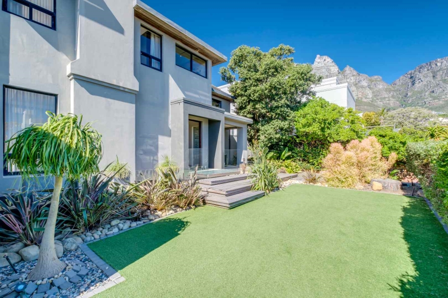 To Let 4 Bedroom Property for Rent in Camps Bay Western Cape